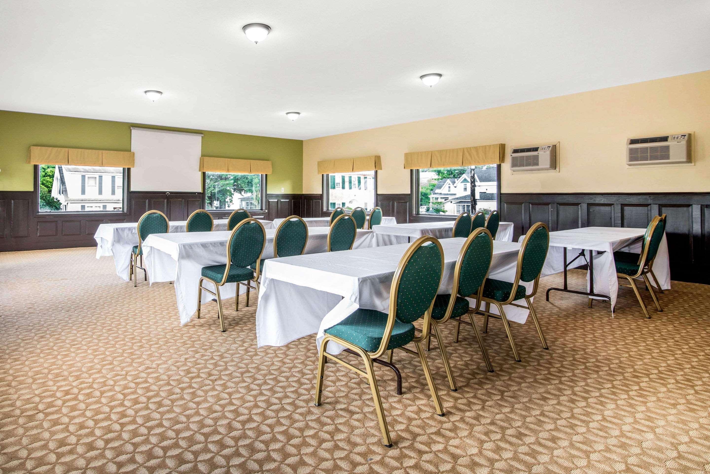 Quality Inn Barre-Montpelier Ngoại thất bức ảnh
