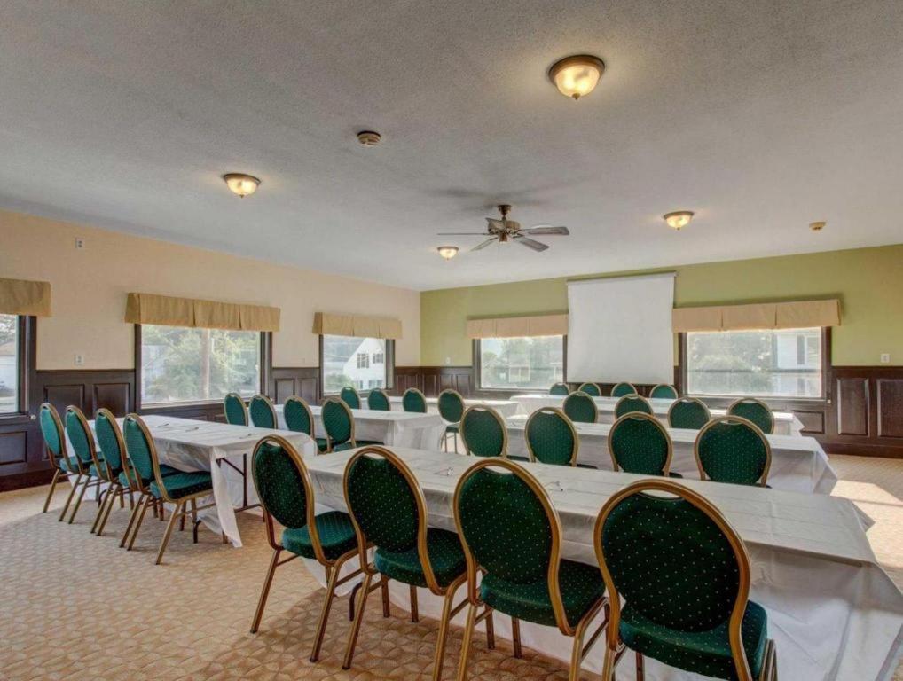 Quality Inn Barre-Montpelier Ngoại thất bức ảnh
