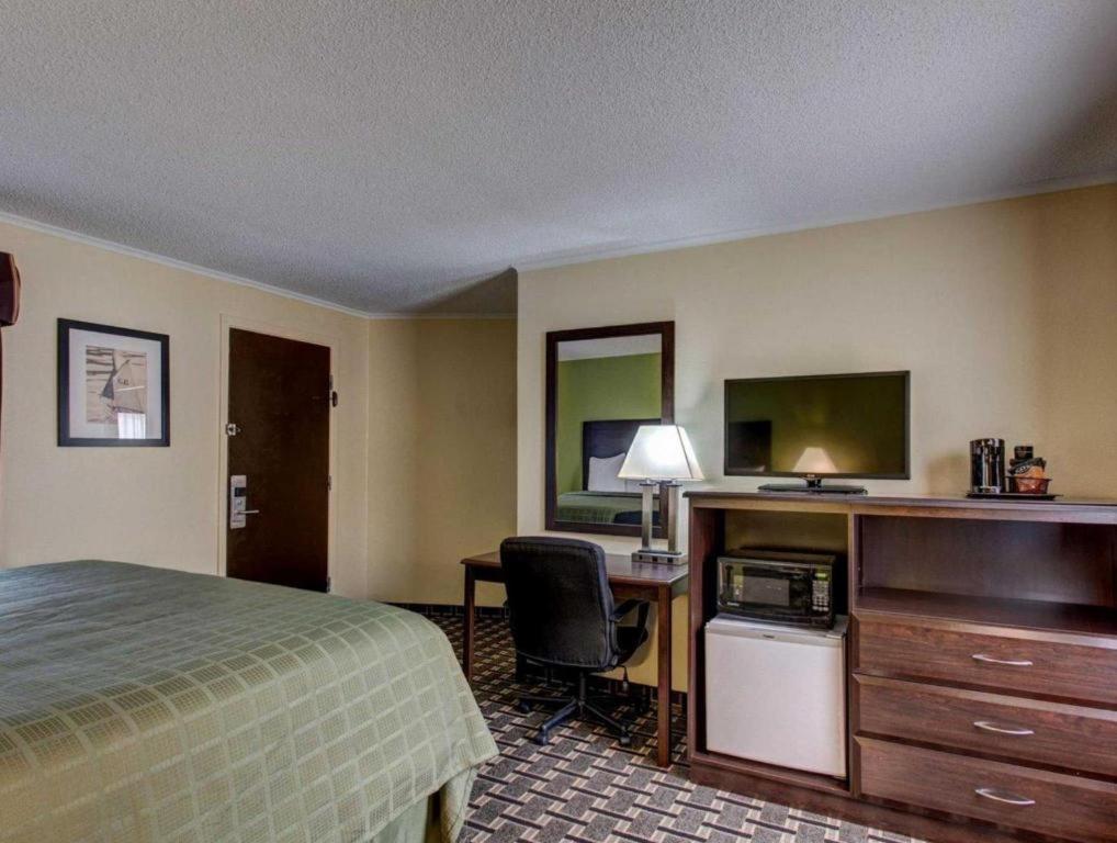Quality Inn Barre-Montpelier Ngoại thất bức ảnh