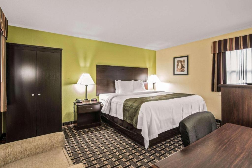 Quality Inn Barre-Montpelier Ngoại thất bức ảnh